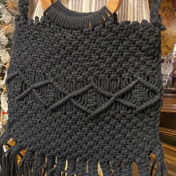 Danielle Nicole Macrame Crossbody Bag - Picture 3 of 12